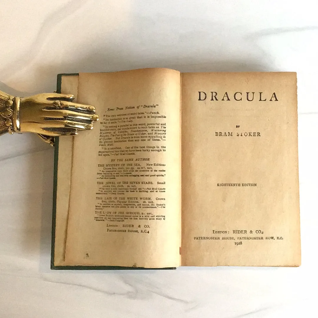 -Dracula*