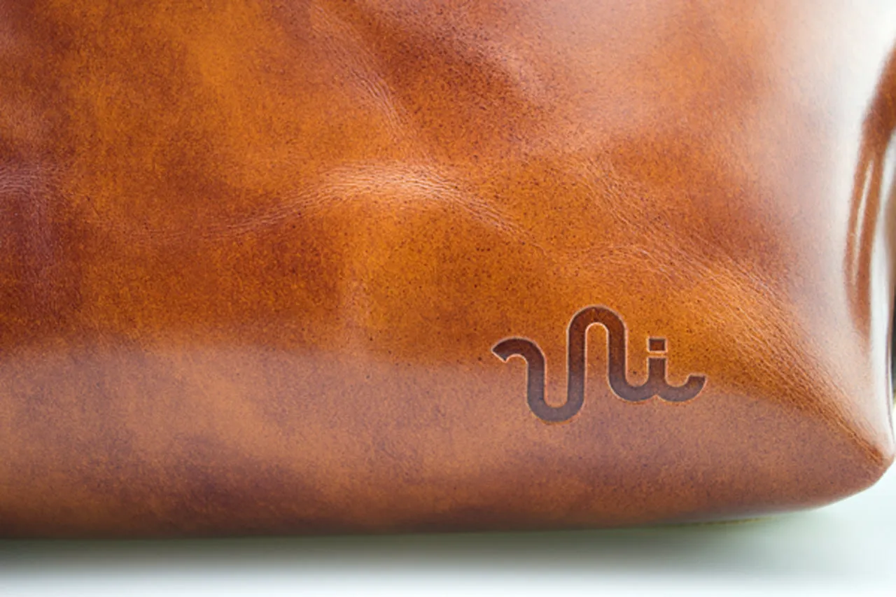メッセンジャーバッグ (M)/CAMEL-FAS