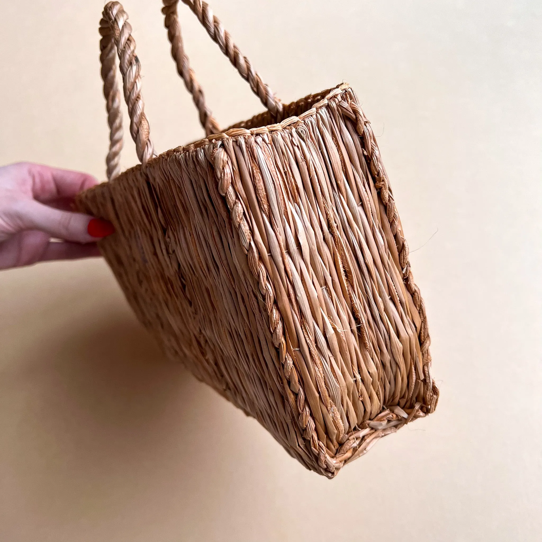 1970s Rectangle Straw Handle Bag
