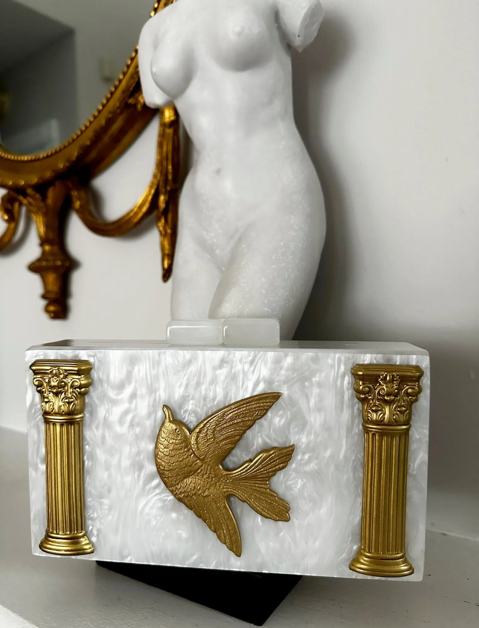 ACROPOLIS HANDBAG