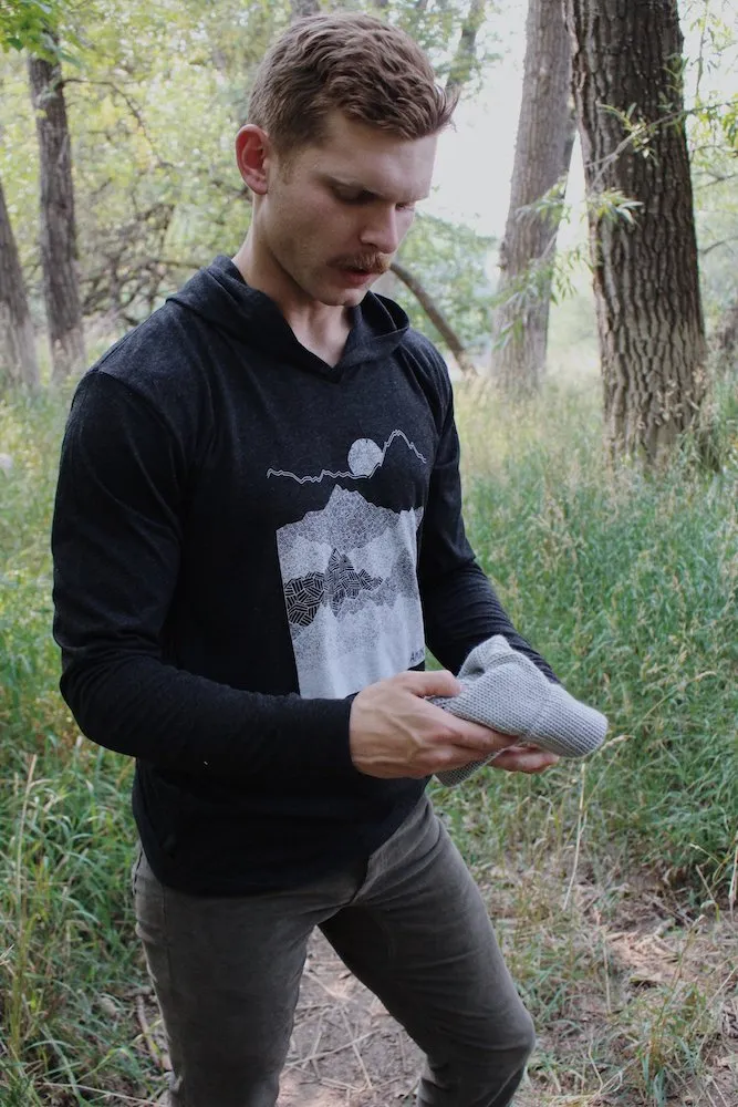 Ascend Mountains Lightweight Pullover