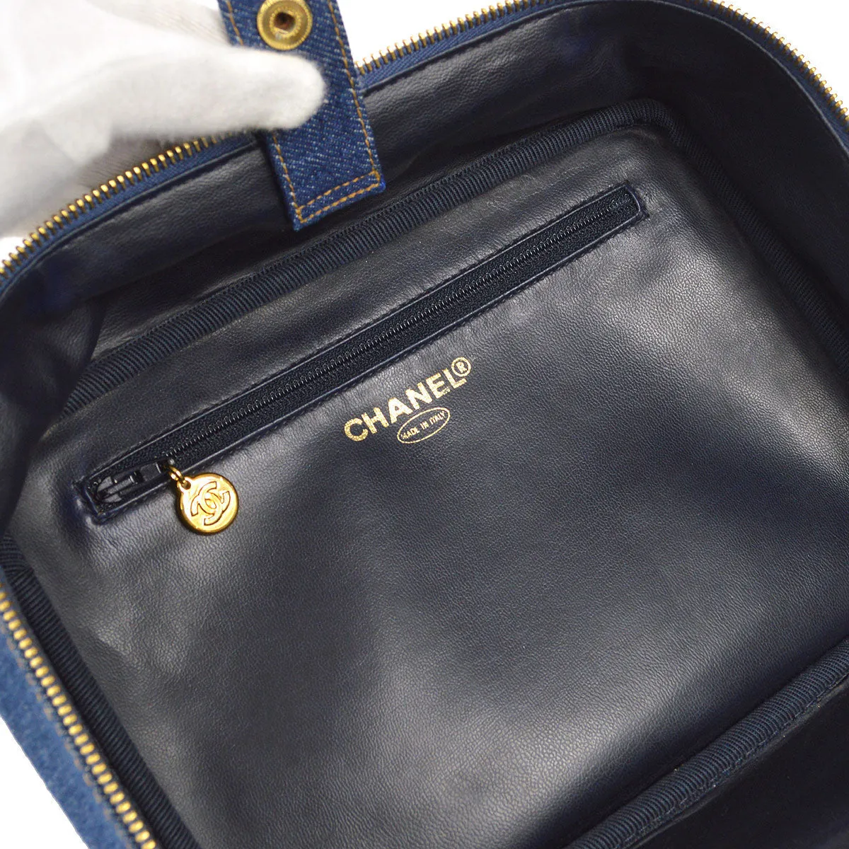 CHANEL 2way Cosmetic Vanity Shoulder Handbag Indigo Denim 66601