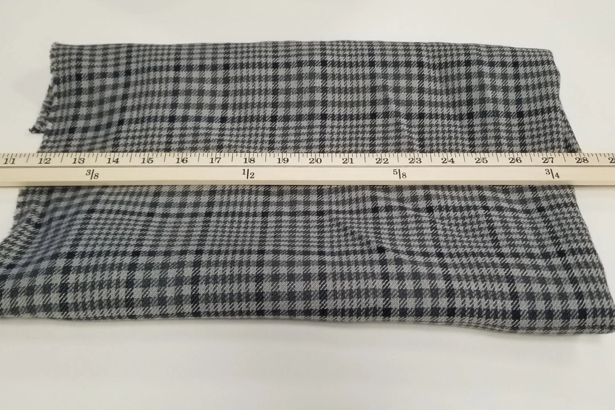 End of Bolt: 2-5/8th yards of Irish Linen Dorsey Plaid Spence Bryson Woven 300 GSM-remnant