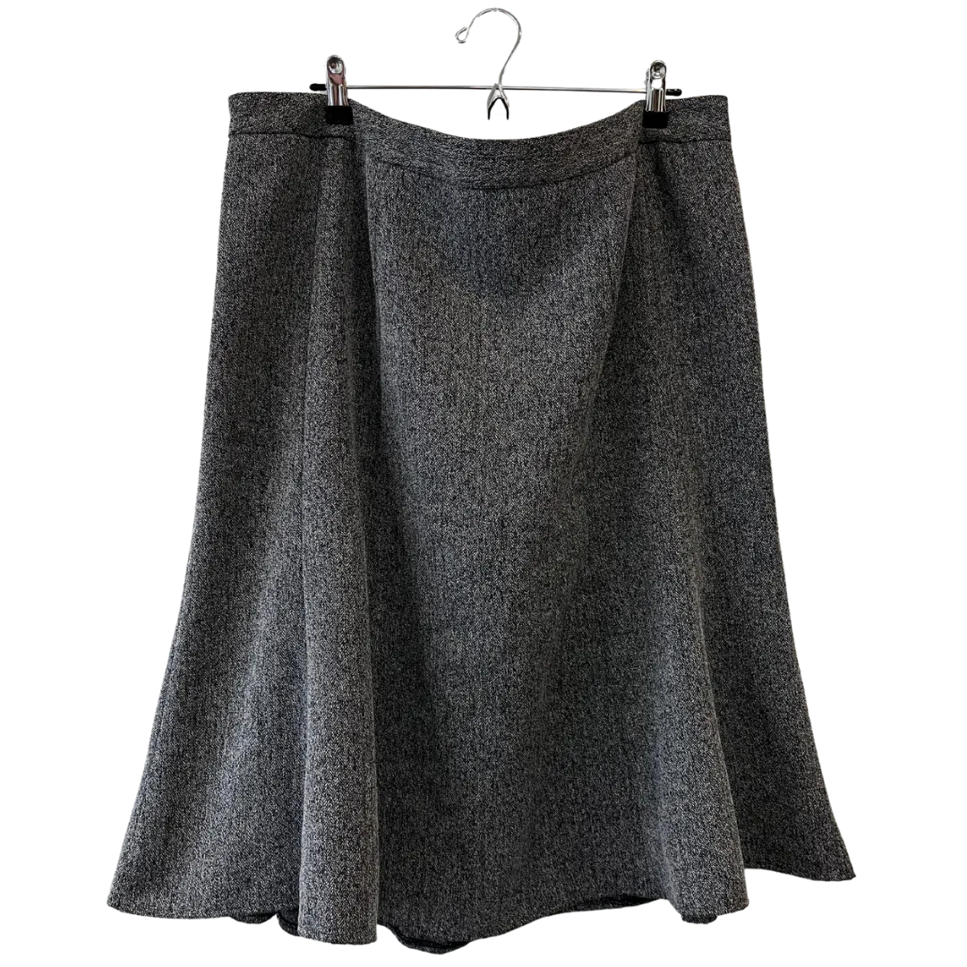 knee length swingy/flare skirt - US16/18