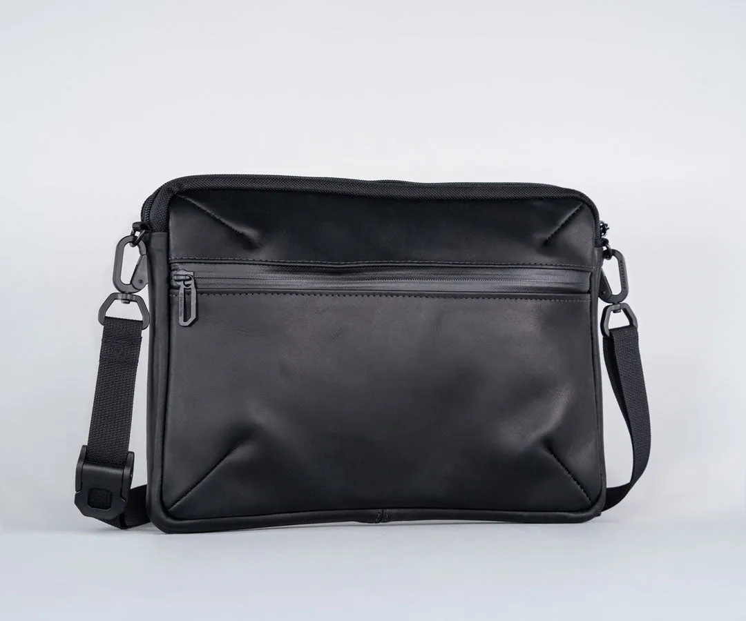Mason Laptop Crossbody