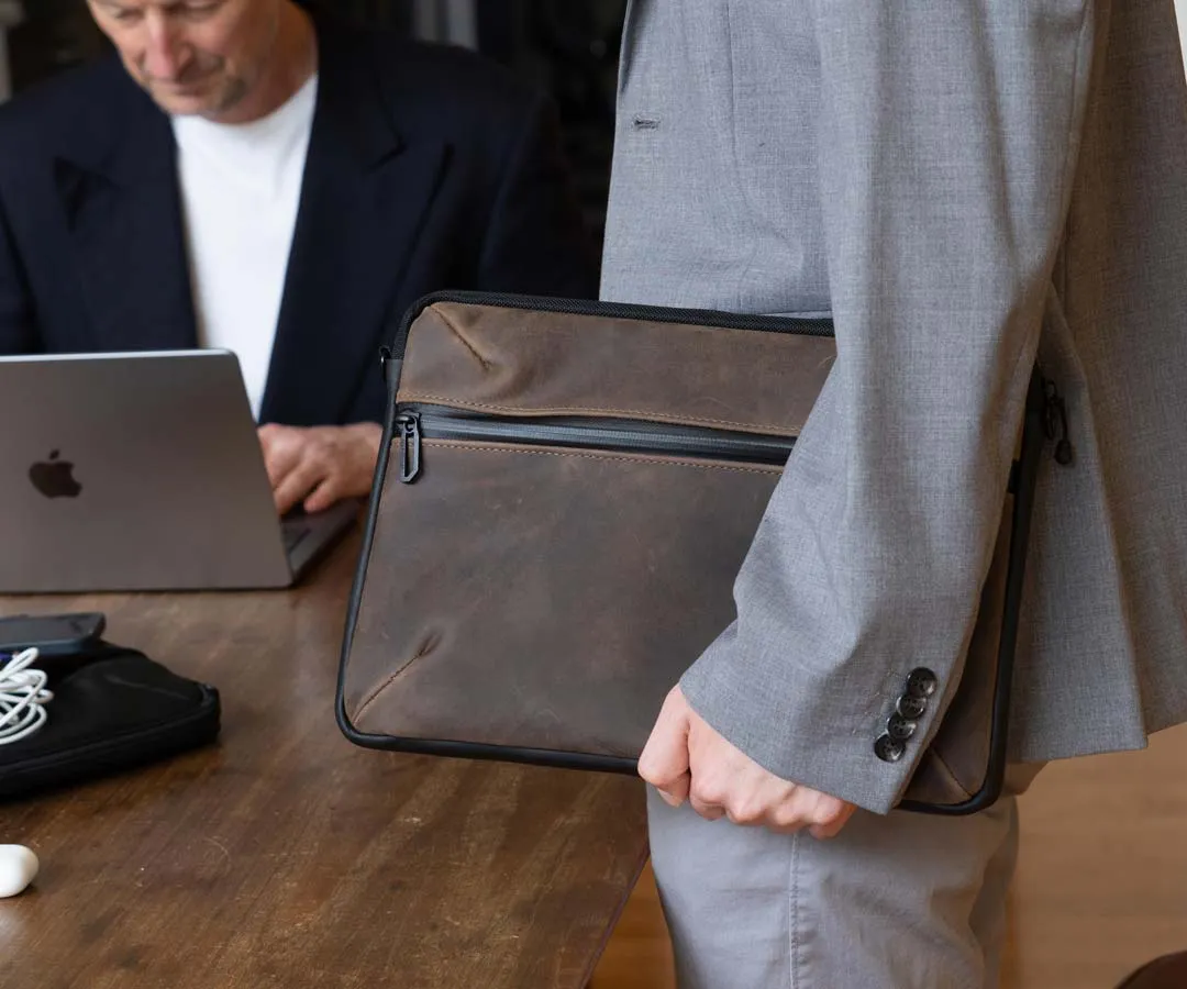 Mason Laptop Crossbody