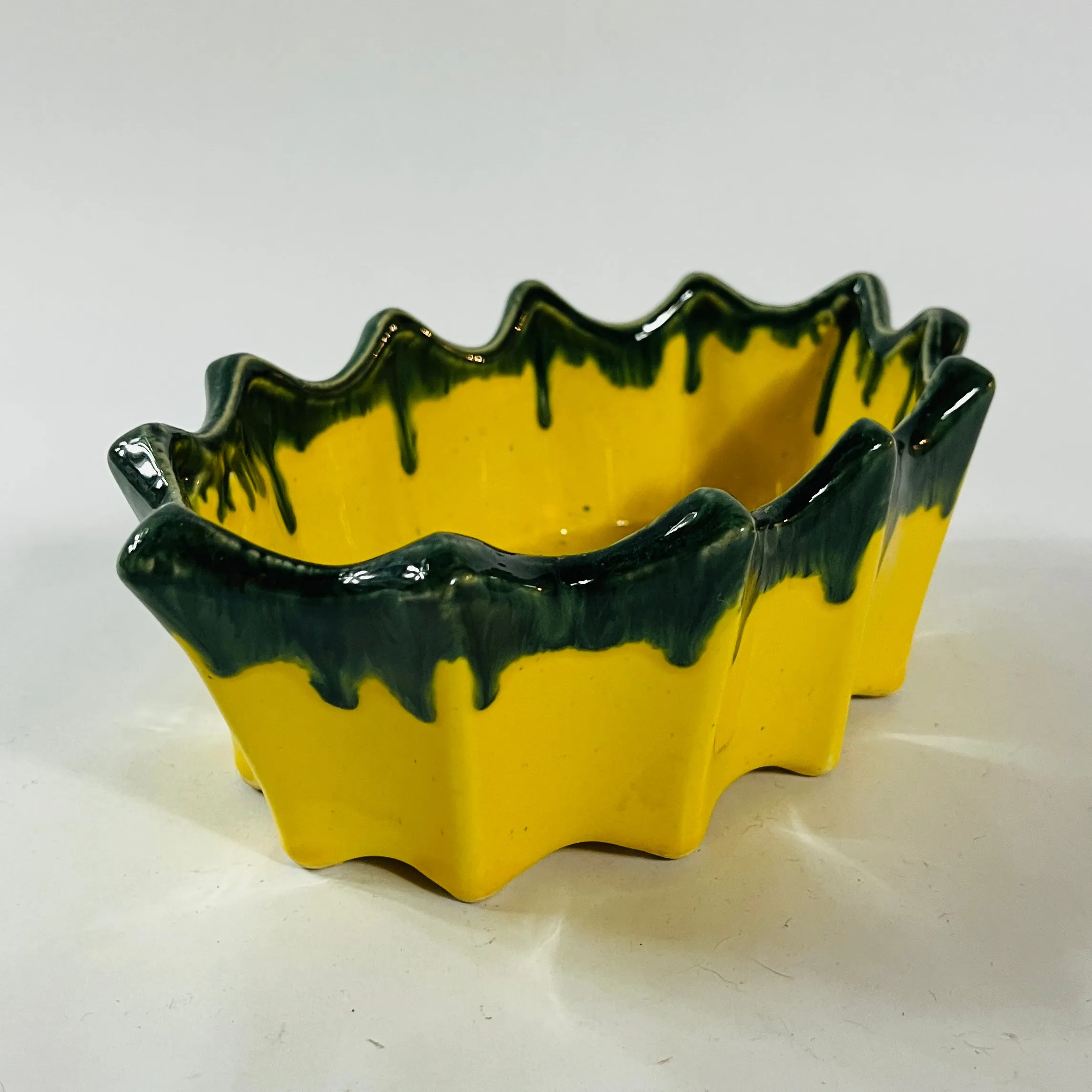 McCoy Yellow Planter and Flower-Shaped Dish, Set of 2