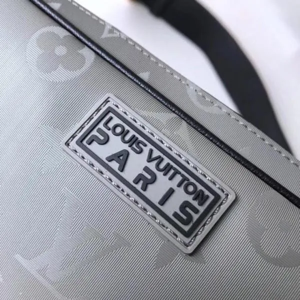 Men&#8217;s Small Messenger Shoulder Bag M43918 Monogram Titanium Canvas 2018