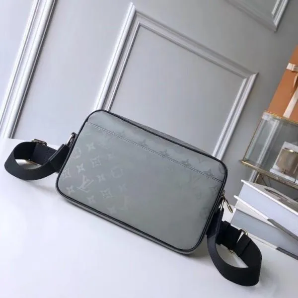 Men&#8217;s Small Messenger Shoulder Bag M43918 Monogram Titanium Canvas 2018