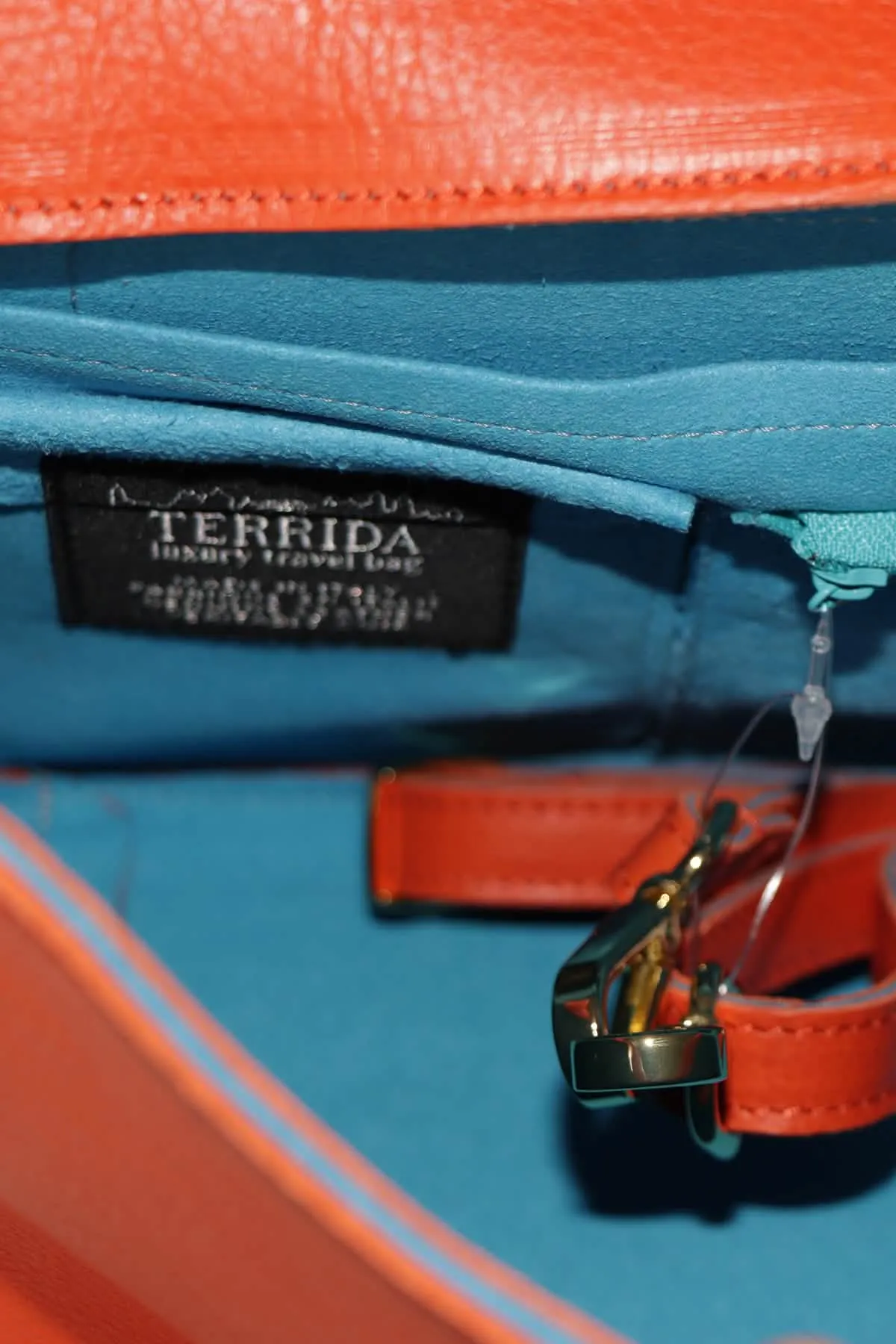 Murano Luxe Adjustable Leather Handbag