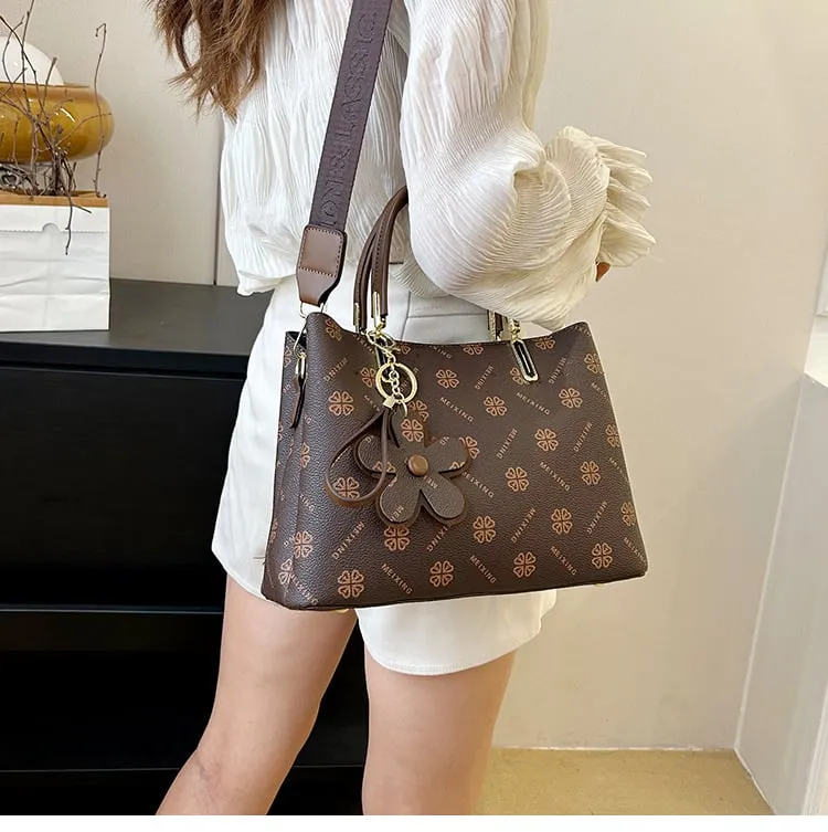 Natalia - RetroBloom Floral Handbag