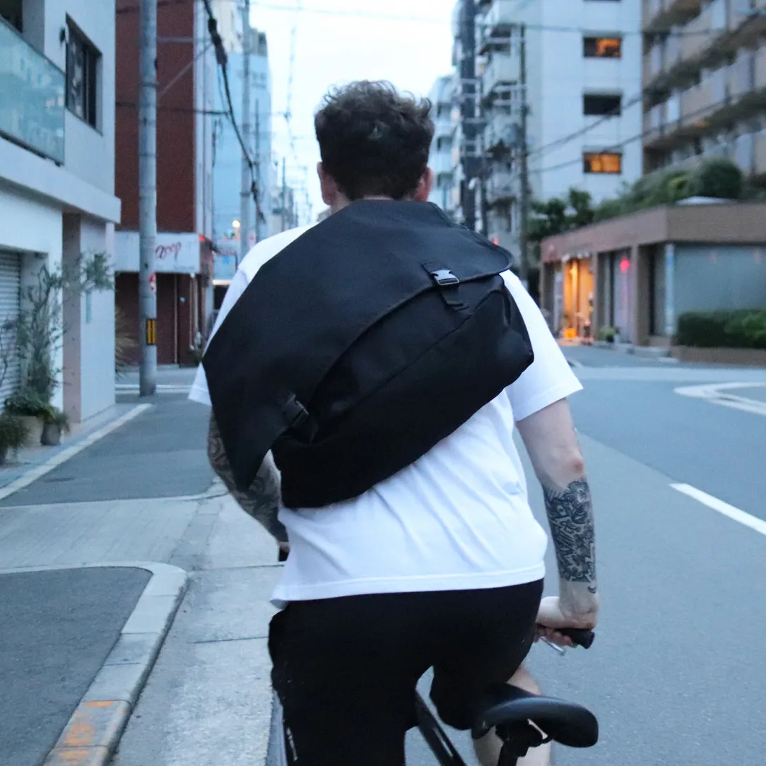 PACKING MESSENGER BAG