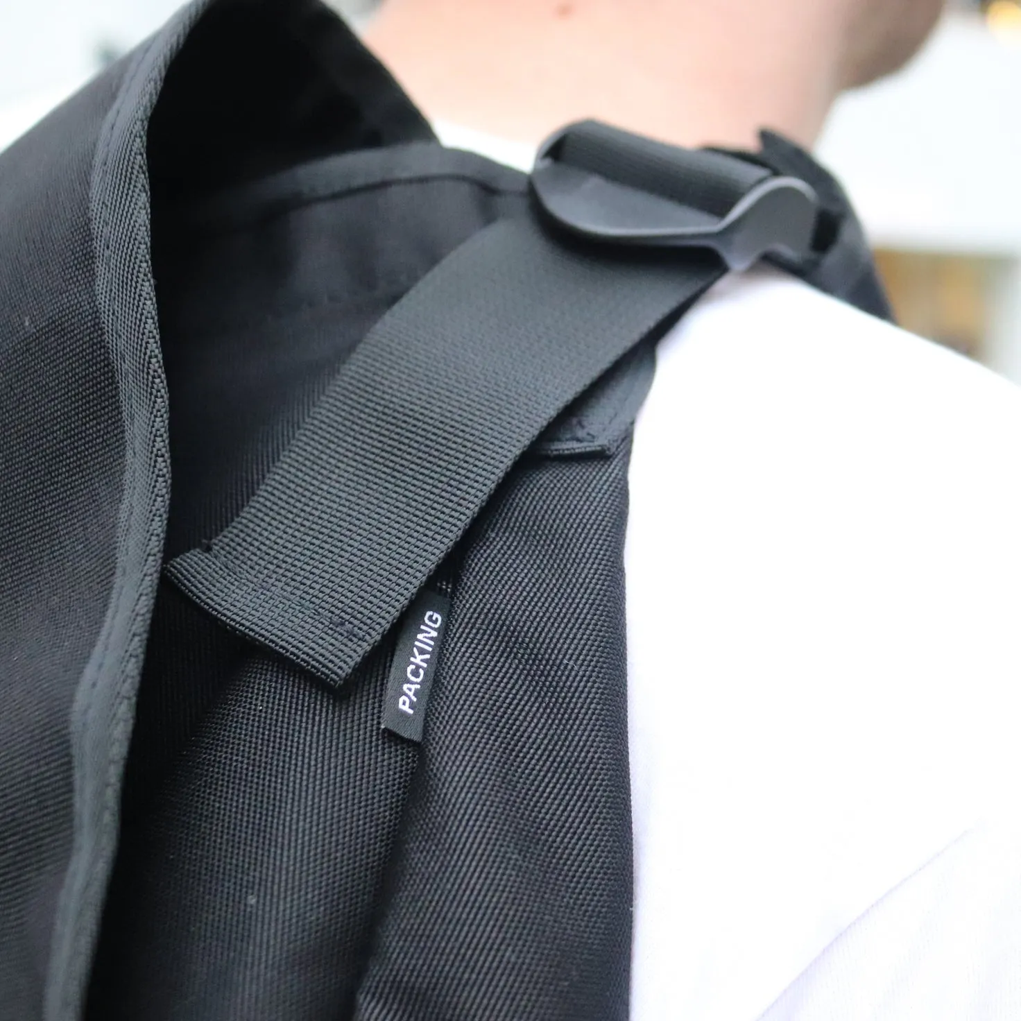 PACKING MESSENGER BAG