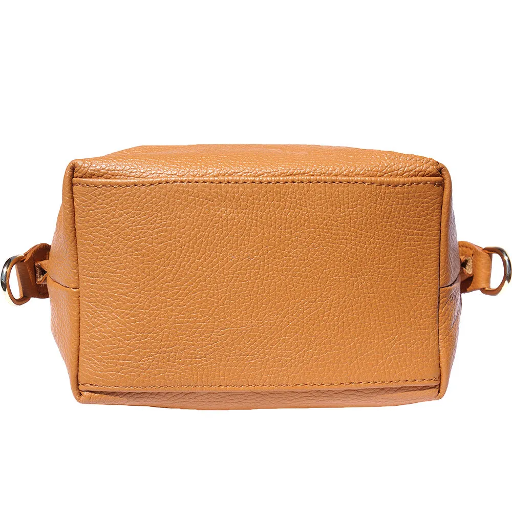 Pia Leather makeup bag