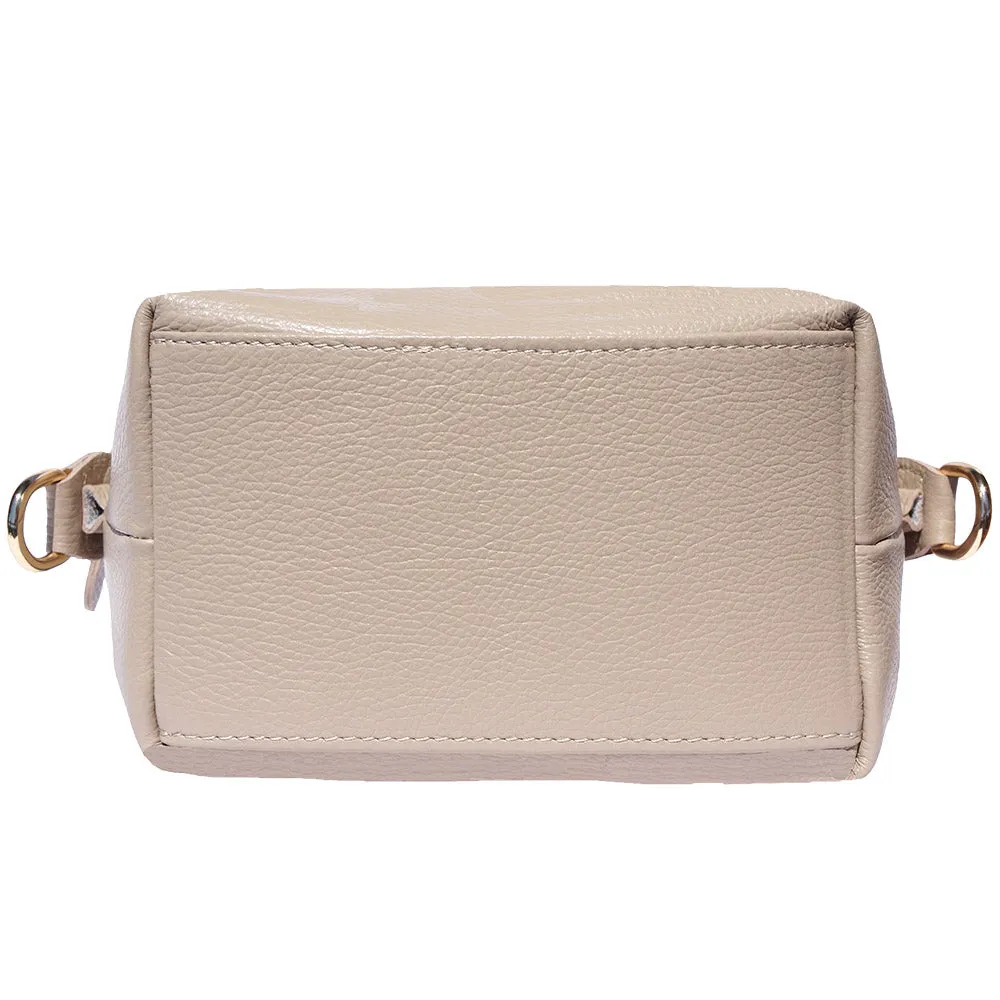 Pia Leather makeup bag