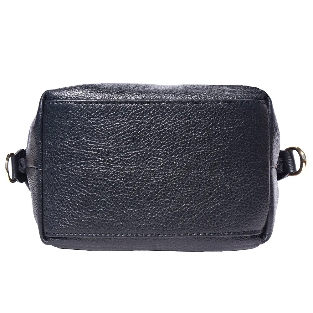 Pia Leather makeup bag