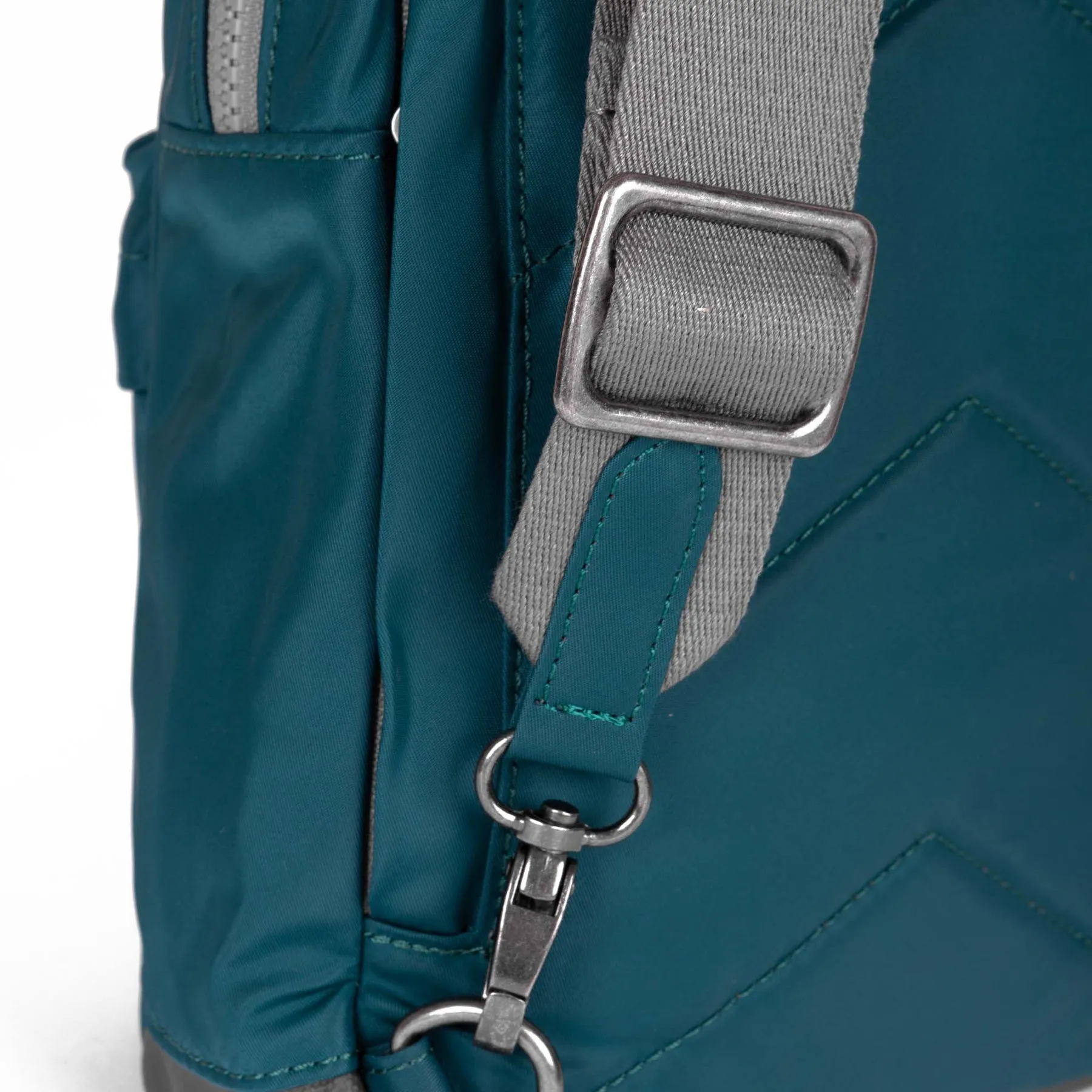 ROKA Willesden B Large Recycled Nylon Bag - Teal