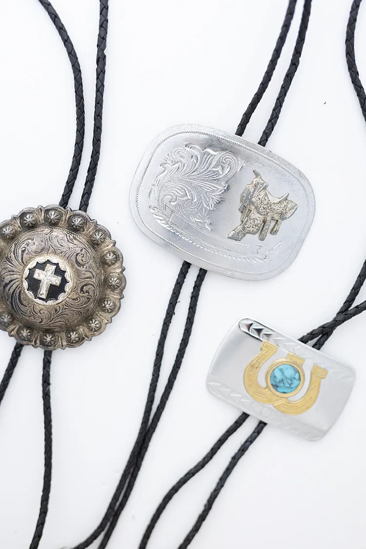 Silver Saddle Bolo Tie