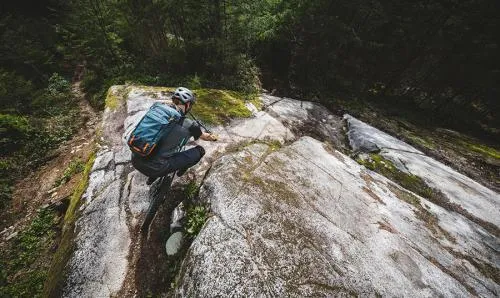 Syncline 16L Bike Hydration Backpack