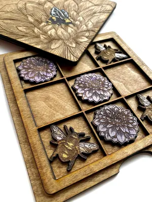 Tic Tac Toe Game - Bees and Dahlia Flowers