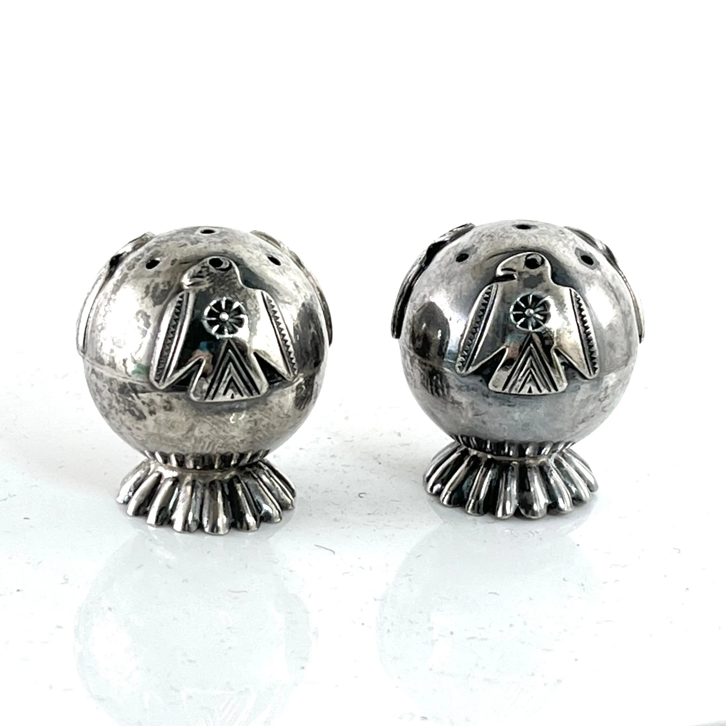 Tourist Era Salt & Pepper