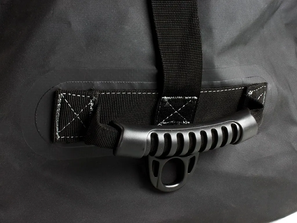 TYPHOON BAG - BY FRONT RUNNER