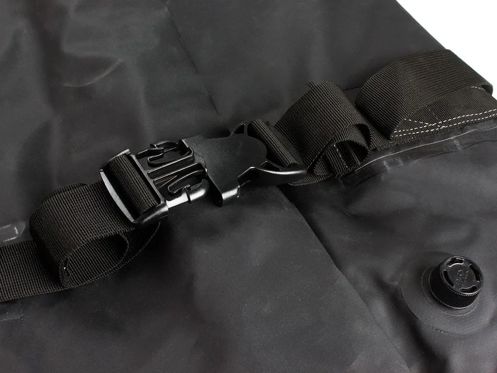 TYPHOON BAG - BY FRONT RUNNER