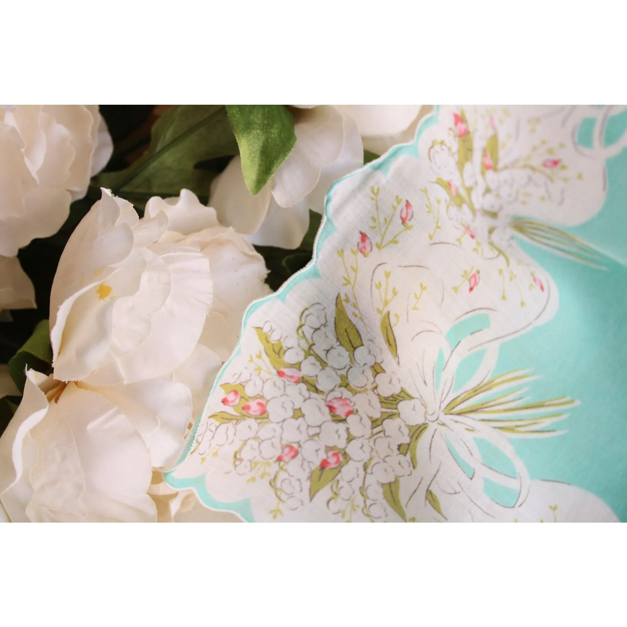 Vintage Robins Egg Blue and White Flower Print Cotton Hankie