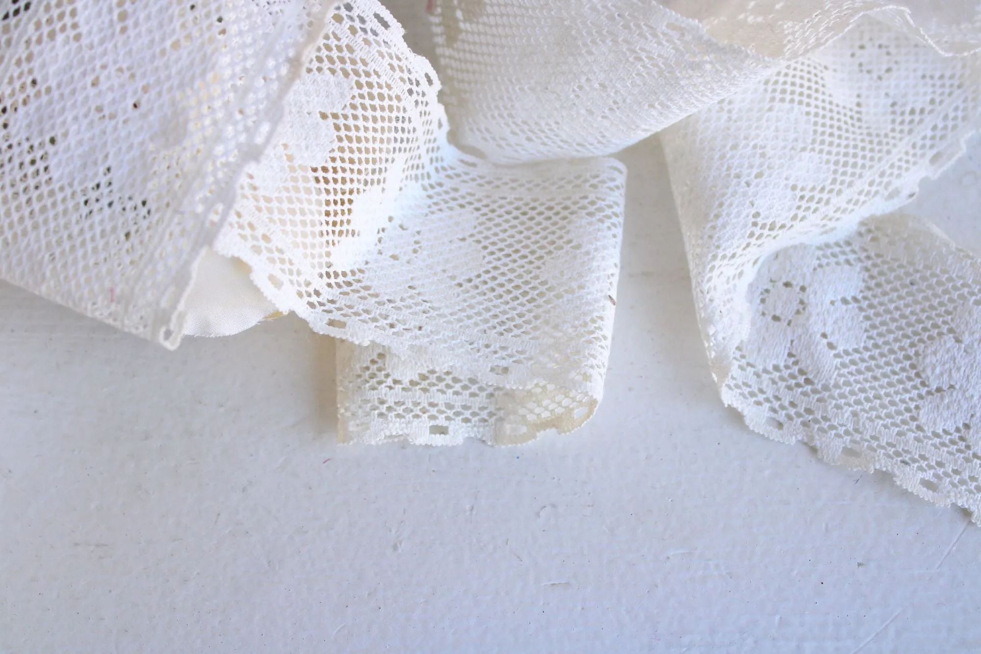 Vintage Winter White Lace Trim, 40" Piece , 2.25" Wide